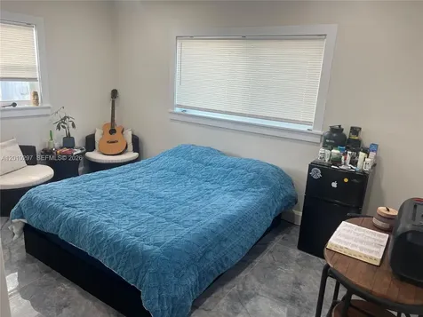 6742 SW 18th Court North Lauderdale FL 33068