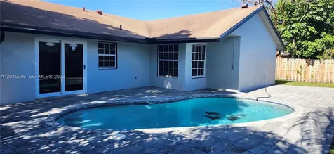 8120 SW 4th Court North Lauderdale FL 33068