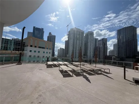 350 S Miami Avenue Miami FL 33130