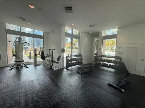 350 S Miami Avenue Miami FL 33130