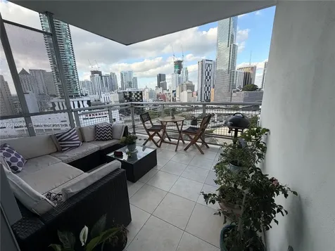 350 S Miami Avenue Miami FL 33130