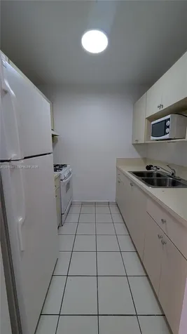 4655 Palm Avenue Hialeah FL 33012