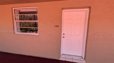4655 Palm Avenue Hialeah FL 33012