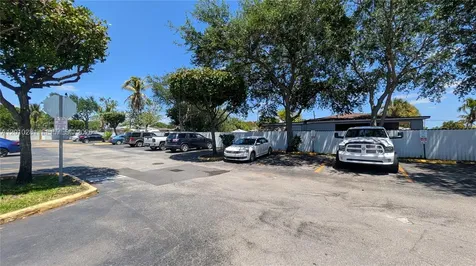 4655 Palm Avenue Hialeah FL 33012
