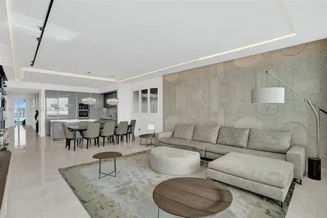 18975 Collins Avenue Sunny Isles Beach FL 33160