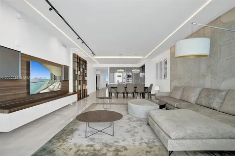 18975 Collins Avenue Sunny Isles Beach FL 33160