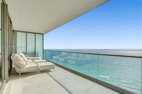 18975 Collins Avenue Sunny Isles Beach FL 33160