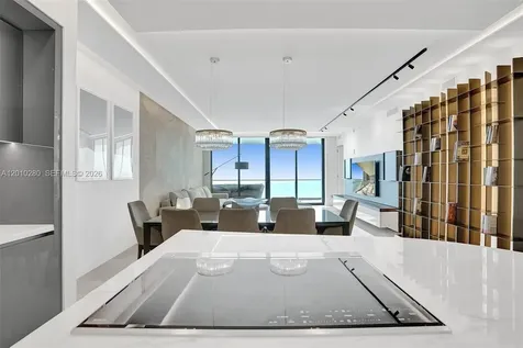 18975 Collins Avenue Sunny Isles Beach FL 33160