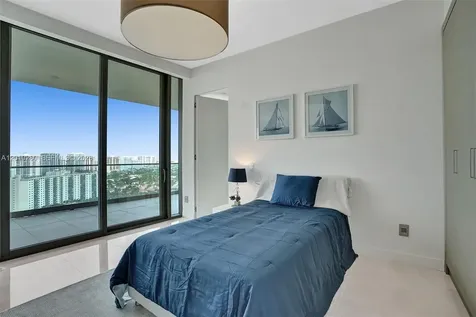 18975 Collins Avenue Sunny Isles Beach FL 33160