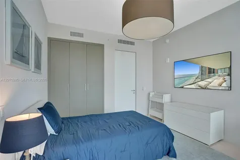 18975 Collins Avenue Sunny Isles Beach FL 33160