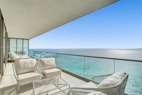 18975 Collins Avenue Sunny Isles Beach FL 33160