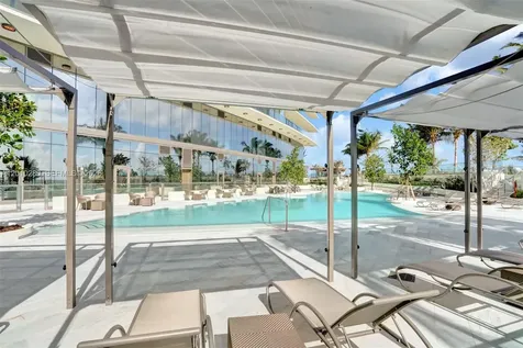 18975 Collins Avenue Sunny Isles Beach FL 33160