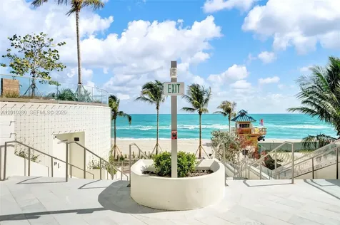 18975 Collins Avenue Sunny Isles Beach FL 33160