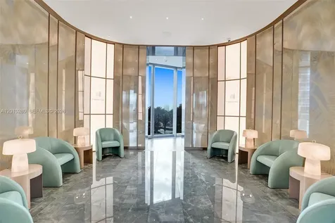 18975 Collins Avenue Sunny Isles Beach FL 33160