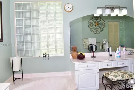 1231 SW 102nd Avenue Pembroke Pines FL 33025