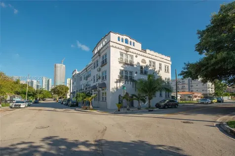 501 SW 6th Court Miami FL 33130