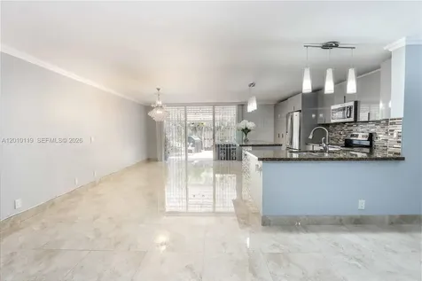 928 NE 27th Avenue Hallandale Beach FL 33009