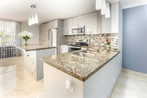 928 NE 27th Avenue Hallandale Beach FL 33009