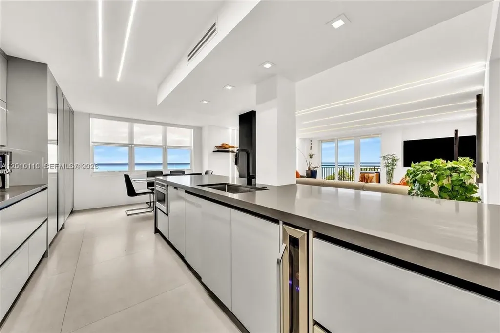 1147 Hillsboro Mile Hillsboro Beach FL 33062