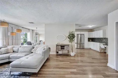 7511 NW 41st Street Coral Springs FL 33065