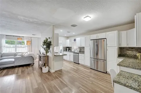 7511 NW 41st Street Coral Springs FL 33065