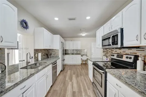 7511 NW 41st Street Coral Springs FL 33065