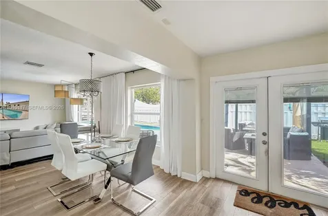7511 NW 41st Street Coral Springs FL 33065