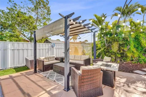 7511 NW 41st Street Coral Springs FL 33065