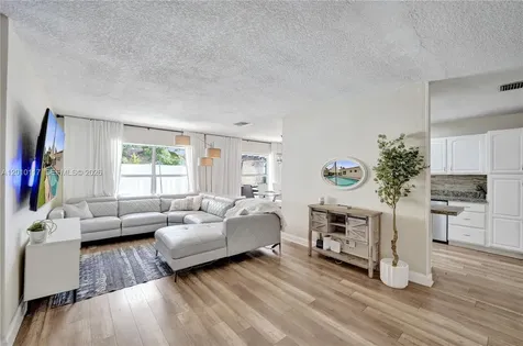 7511 NW 41st Street Coral Springs FL 33065