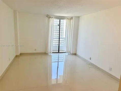 3300 NE 192nd Street Aventura FL 33180