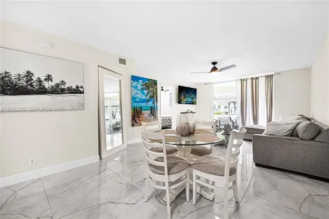 400 SE 10th Street Deerfield Beach FL 33441