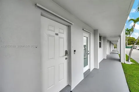 400 SE 10th Street Deerfield Beach FL 33441