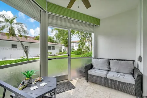 400 SE 10th Street Deerfield Beach FL 33441