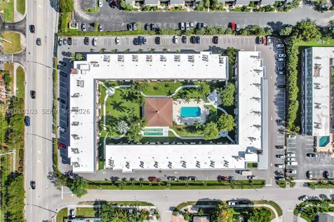 400 SE 10th Street Deerfield Beach FL 33441