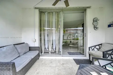 400 SE 10th Street Deerfield Beach FL 33441