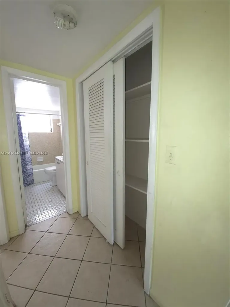 1826 Cleveland Street Hollywood FL 33020