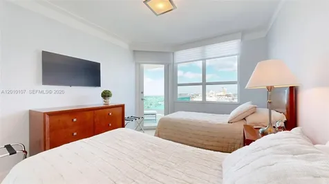 5025 Collins Avenue Miami Beach FL 33140