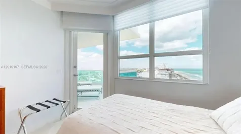 5025 Collins Avenue Miami Beach FL 33140