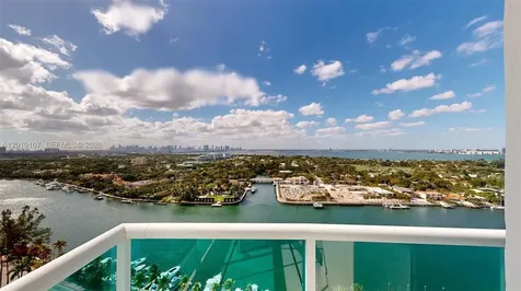 5025 Collins Avenue Miami Beach FL 33140