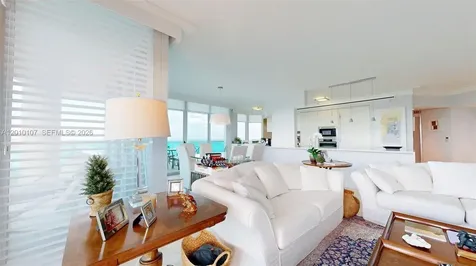 5025 Collins Avenue Miami Beach FL 33140