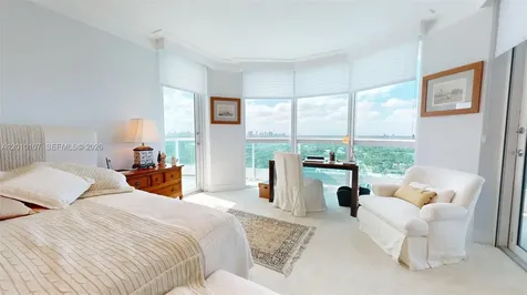 5025 Collins Avenue Miami Beach FL 33140