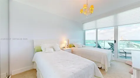 5025 Collins Avenue Miami Beach FL 33140