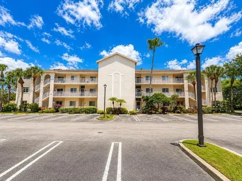 5016 Rose Hill Drive Boynton Beach FL 33437