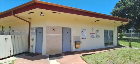 Lauderdale Lakes FL 33313