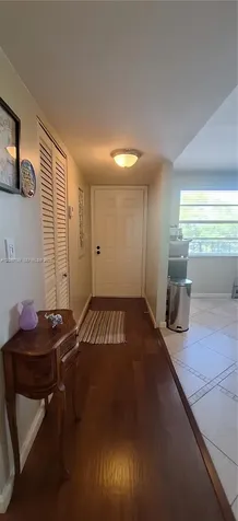 Lauderdale Lakes FL 33313