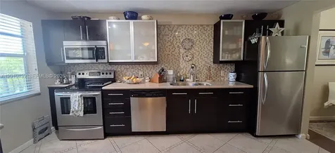 Lauderdale Lakes FL 33313