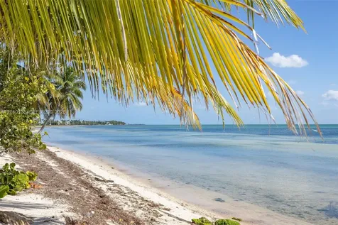 74049 Overseas Islamorada FL 33036