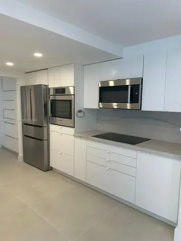 10205 Collins Avenue Bal Harbour FL 33154