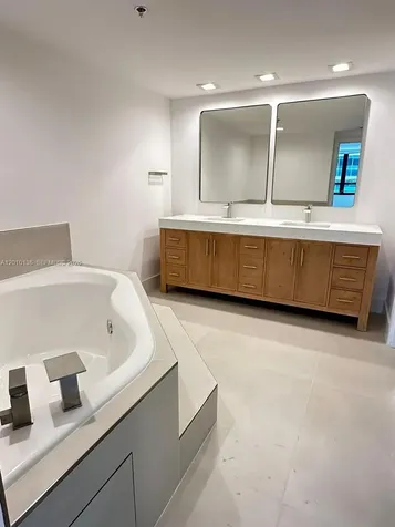 10205 Collins Avenue Bal Harbour FL 33154