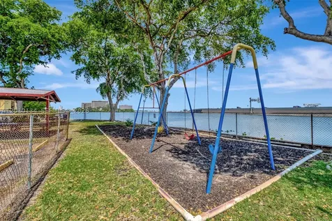 4801 NW 7th Street Miami FL 33126